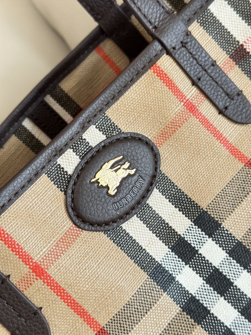 Bv*b*rry shopping bags